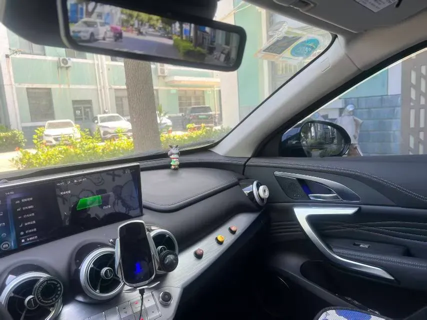 2020 WEY VV7 2.0T 227HP L4 7DCT,autocango,china used car exporter,china ev exporter,chinese used car exporter,chinese used ev exporter