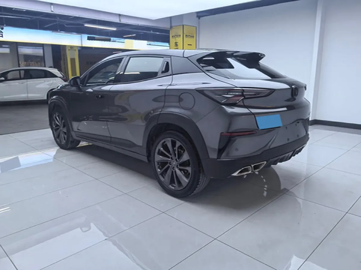 2020 ChangAn UNI-T 1.5T 180HP L4 7DCT,autocango,china used car exporter,china ev exporter,chinese used car exporter,chinese used ev exporter