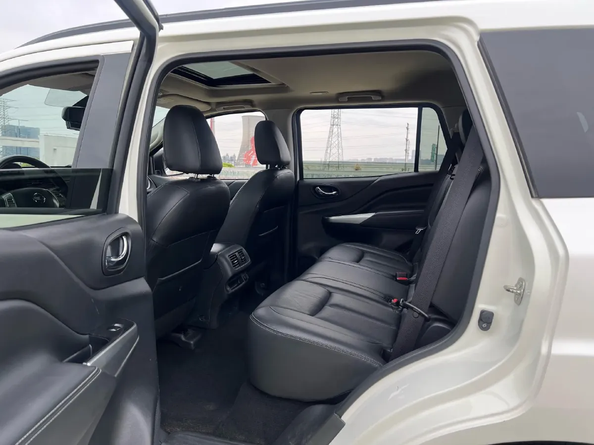 2020 Nissan Terra 2.5L 193HP L4 7AT,autocango,china used car exporter,china ev exporter,chinese used car exporter,chinese used ev exporter