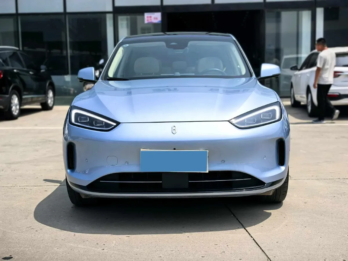 2022 Infiniti Q50L 2.0T 211HP L4 7AT,autocango,china used car exporter,china ev exporter,chinese used car exporter,chinese used ev exporter