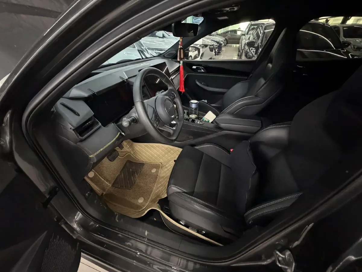 2023 LYNK&CO 03 2.0T 254HP L4 7DCT,autocango,china used car exporter,china ev exporter,chinese used car exporter,chinese used ev exporter