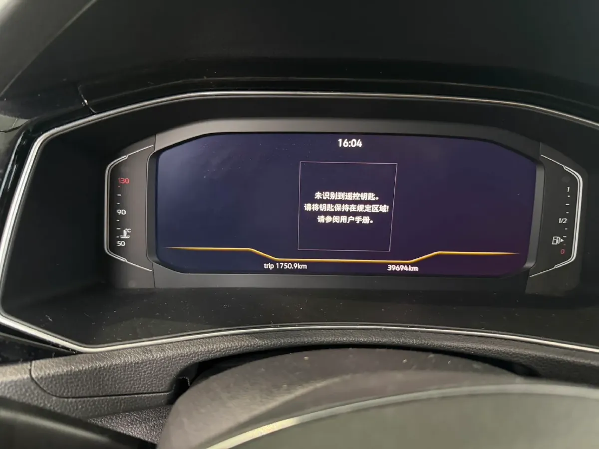 2021 Volkswagen T-Roc 1.4T 150HP L4 7DCT,autocango,china used car exporter,china ev exporter,chinese used car exporter,chinese used ev exporter
