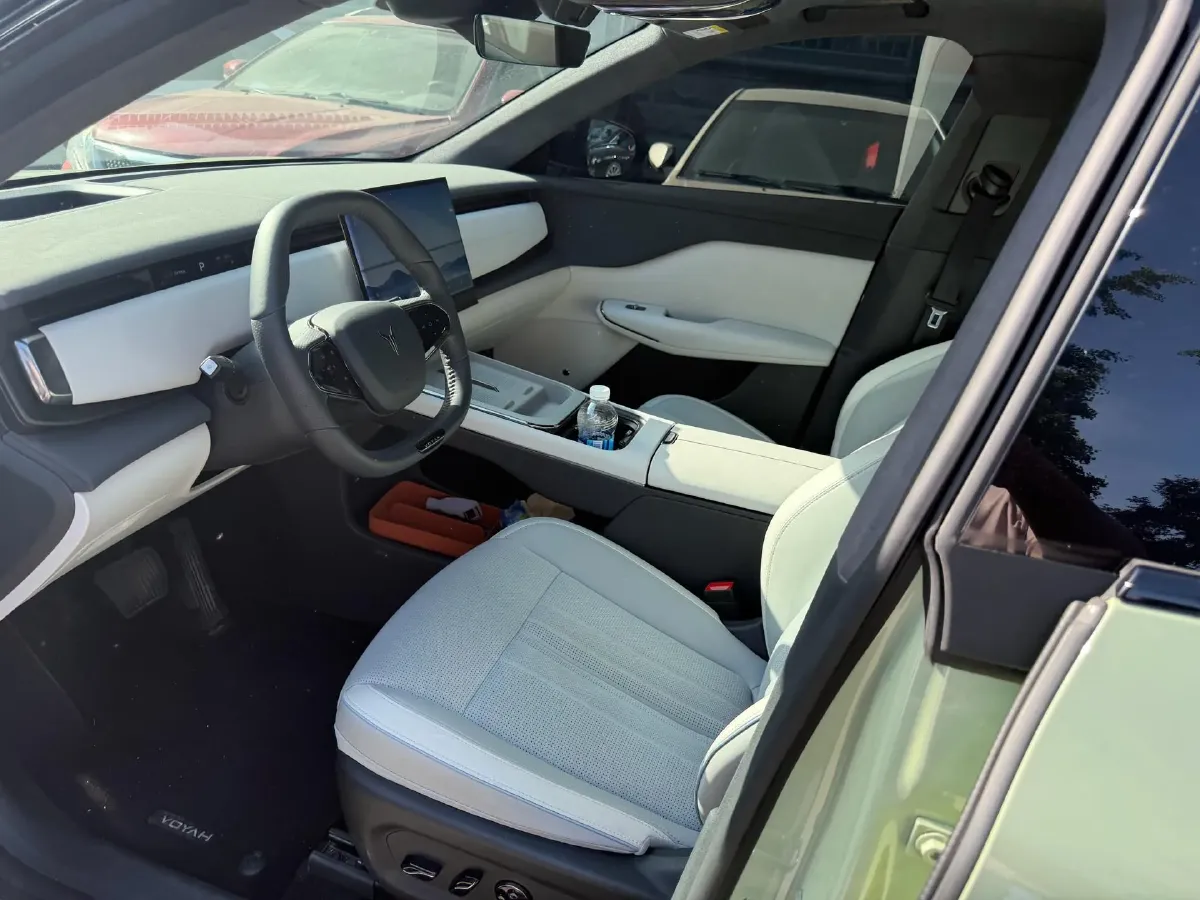 2024 Voyah ZhiYin BEV 79KWH,autocango,china used car exporter,china ev exporter,chinese used car exporter,chinese used ev exporter