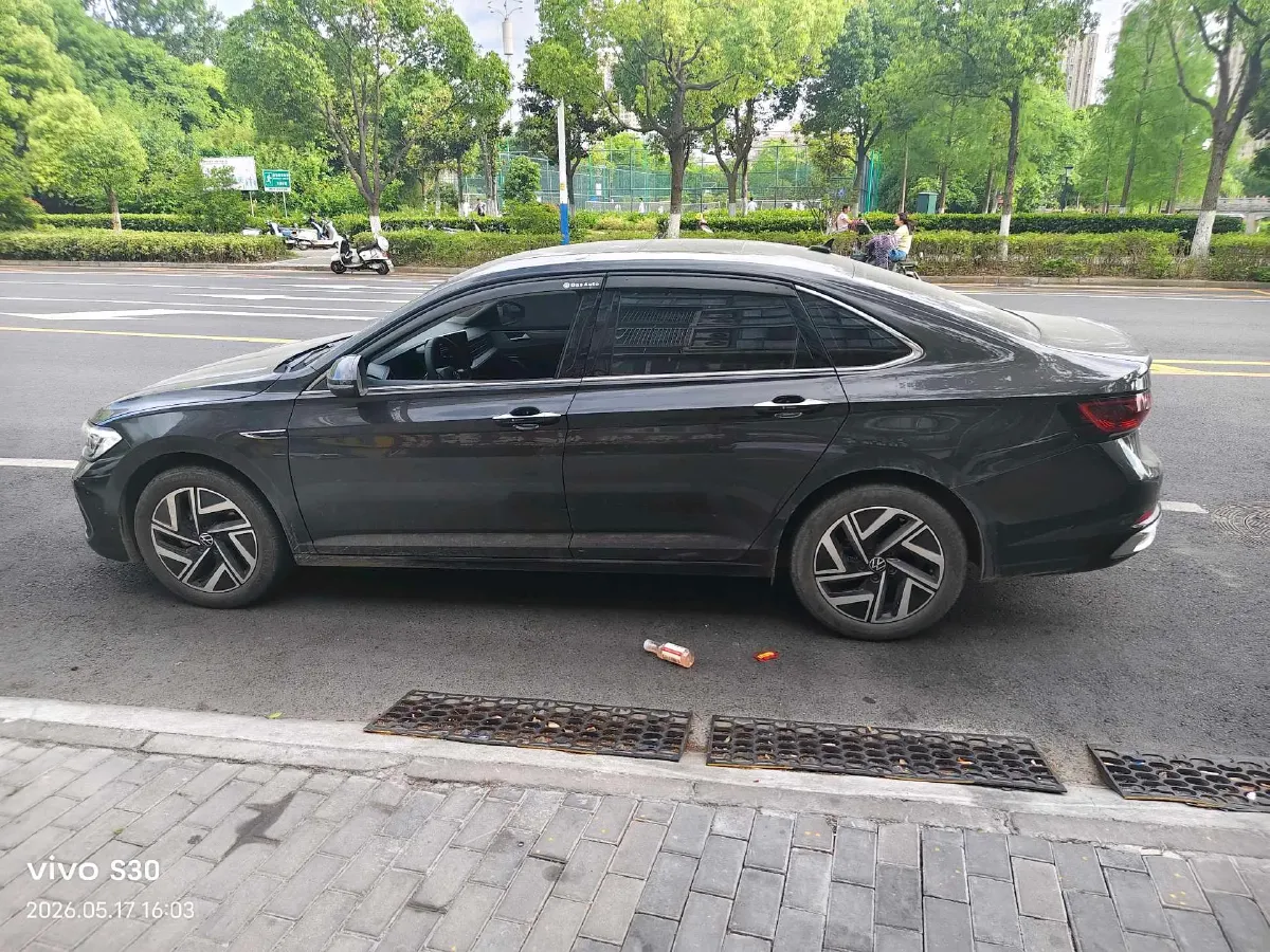 2023 Volkswagen Sagitar 1.5T 160HP L4 7DCT,autocango,china used car exporter,china ev exporter,chinese used car exporter,chinese used ev exporter