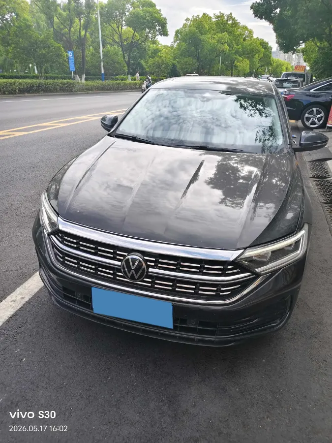 2023 Volkswagen Sagitar 1.5T 160HP L4 7DCT,autocango,china used car exporter,china ev exporter,chinese used car exporter,chinese used ev exporter