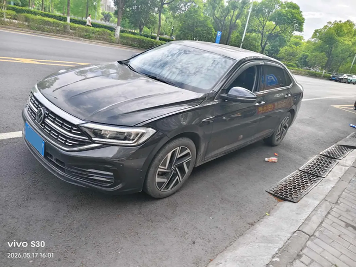 2023 Volkswagen Sagitar 1.5T 160HP L4 7DCT,autocango,china used car exporter,china ev exporter,chinese used car exporter,chinese used ev exporter