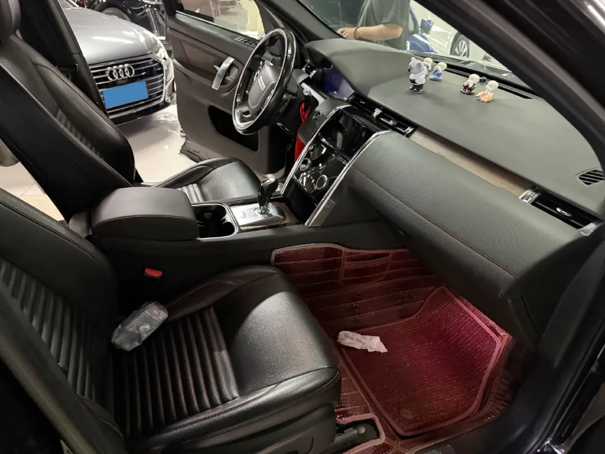 2020 Land Rover Discovery Sport 2.0T 249HP L4 9AT,autocango,china used car exporter,china ev exporter,chinese used car exporter,chinese used ev exporter