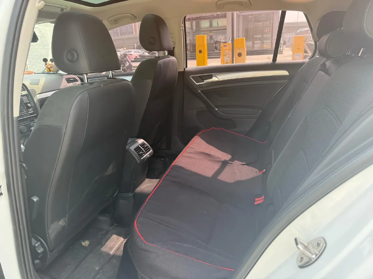 2018 Volkswagen Golf 1.6L 110HP L4 6AT,autocango,china used car exporter,china ev exporter,chinese used car exporter,chinese used ev exporter