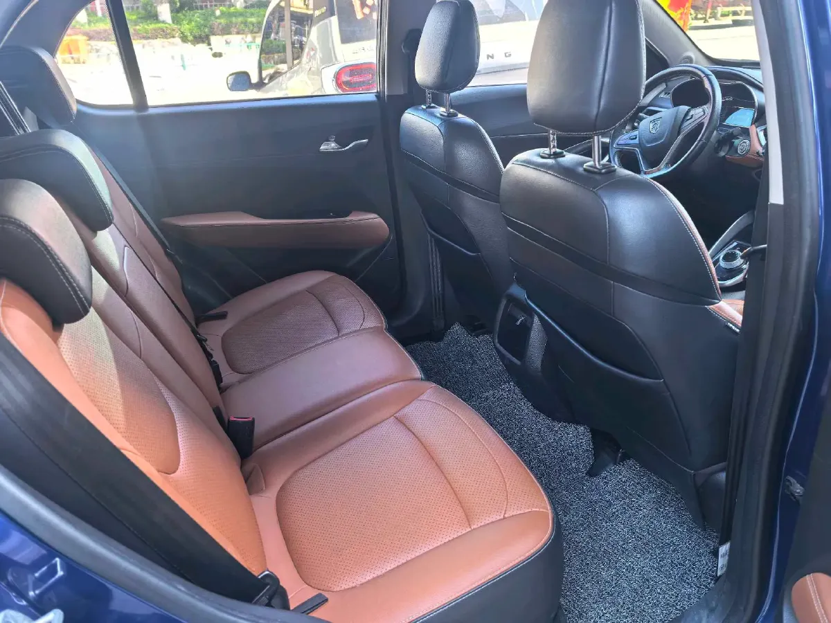 2019 Geely Emgrand GS 1.8L 133HP L4 6MT,autocango,china used car exporter,china ev exporter,chinese used car exporter,chinese used ev exporter