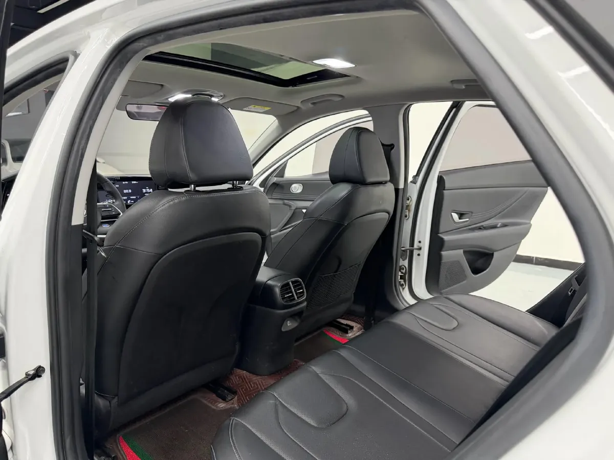 2022 Hyundai Elantra 1.5L 115HP L4 CVT,autocango,china used car exporter,china ev exporter,chinese used car exporter,chinese used ev exporter
