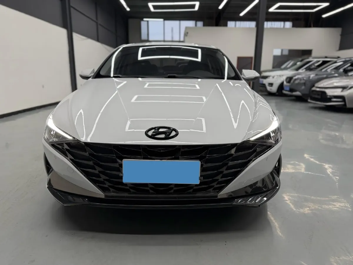 2022 Hyundai Elantra 1.5L 115HP L4 CVT,autocango,china used car exporter,china ev exporter,chinese used car exporter,chinese used ev exporter