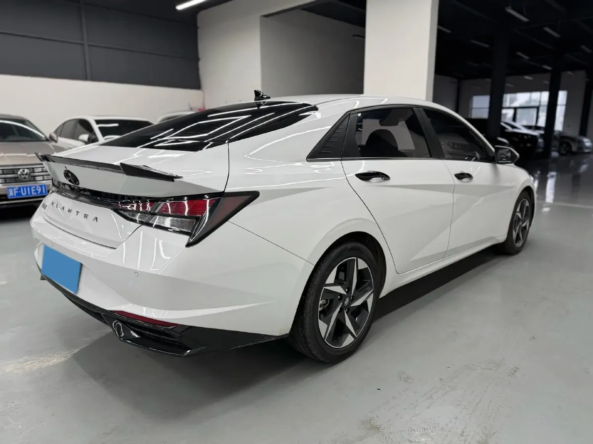 2022 Hyundai Elantra 1.5L 115HP L4 CVT,autocango,china used car exporter,china ev exporter,chinese used car exporter,chinese used ev exporter