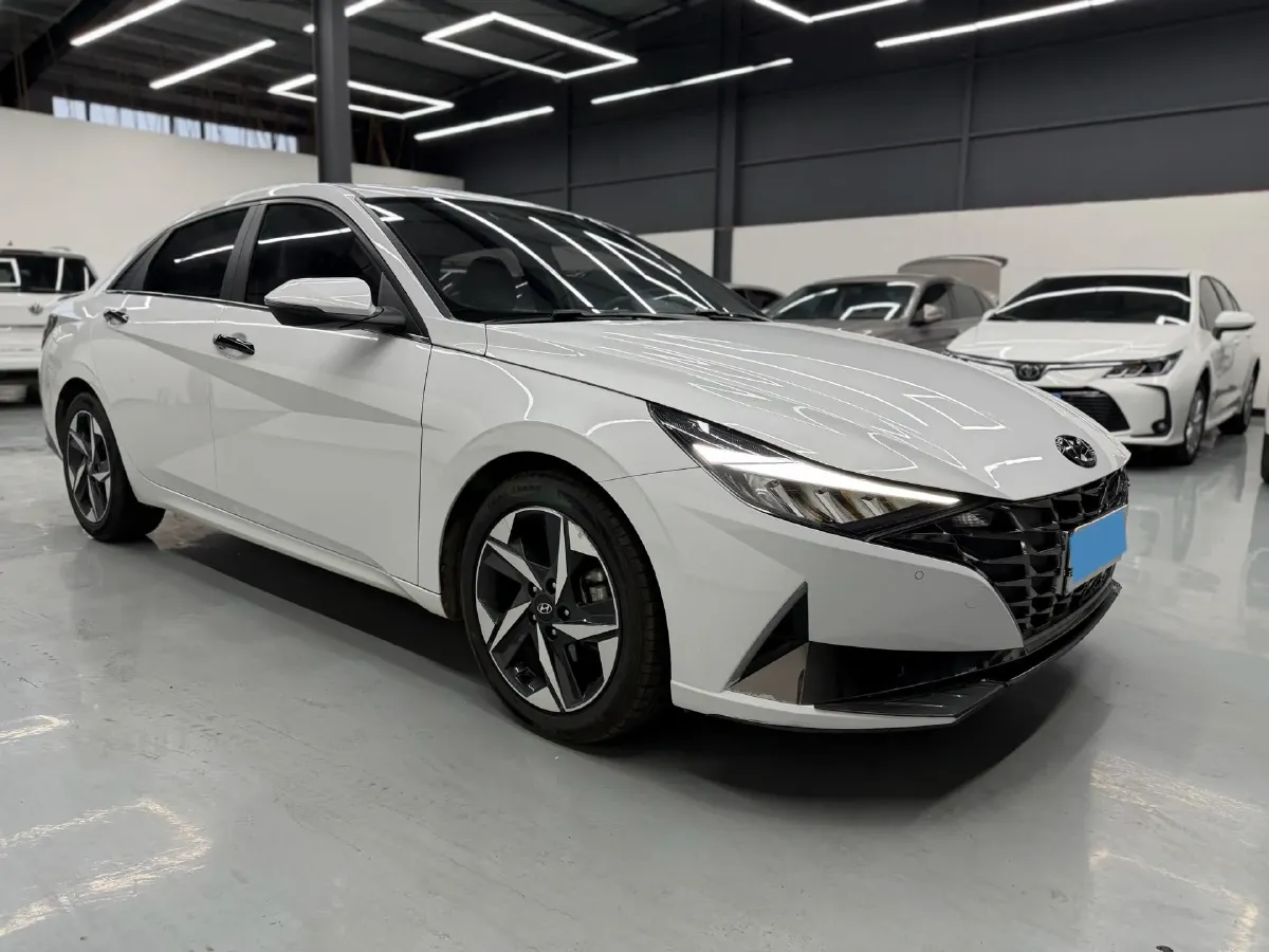2022 Hyundai Elantra 1.5L 115HP L4 CVT,autocango,china used car exporter,china ev exporter,chinese used car exporter,chinese used ev exporter