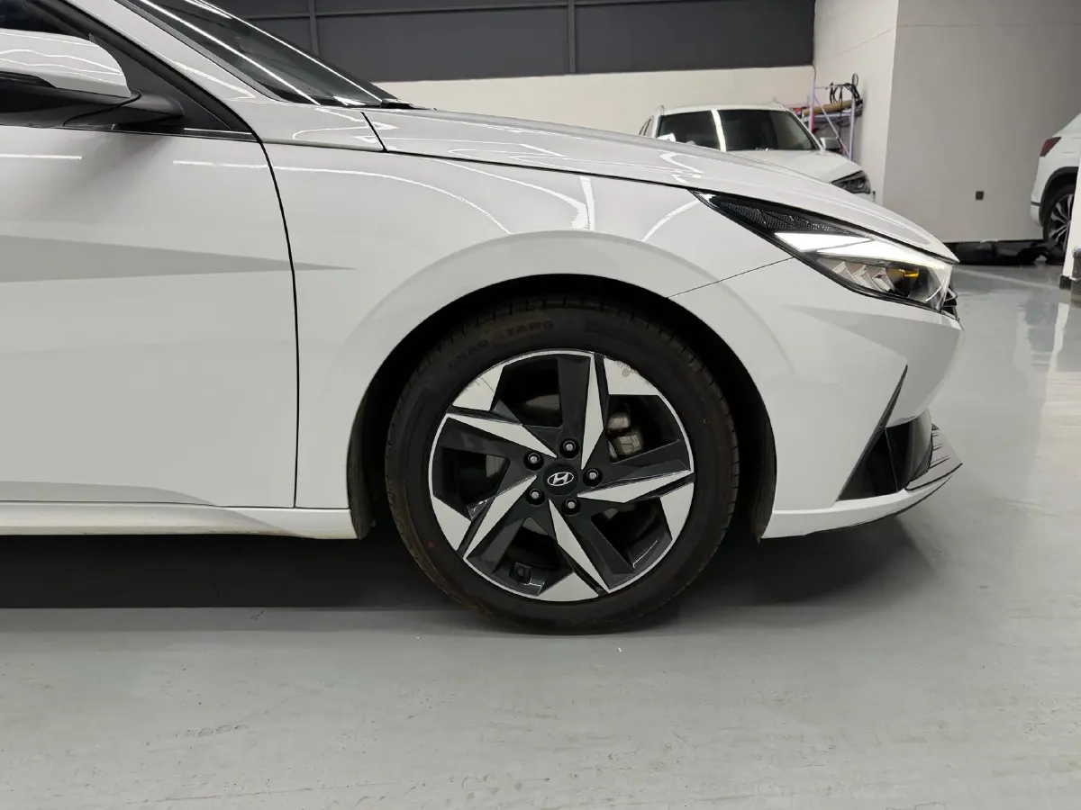 2022 Hyundai Elantra 1.5L 115HP L4 CVT,autocango,china used car exporter,china ev exporter,chinese used car exporter,chinese used ev exporter