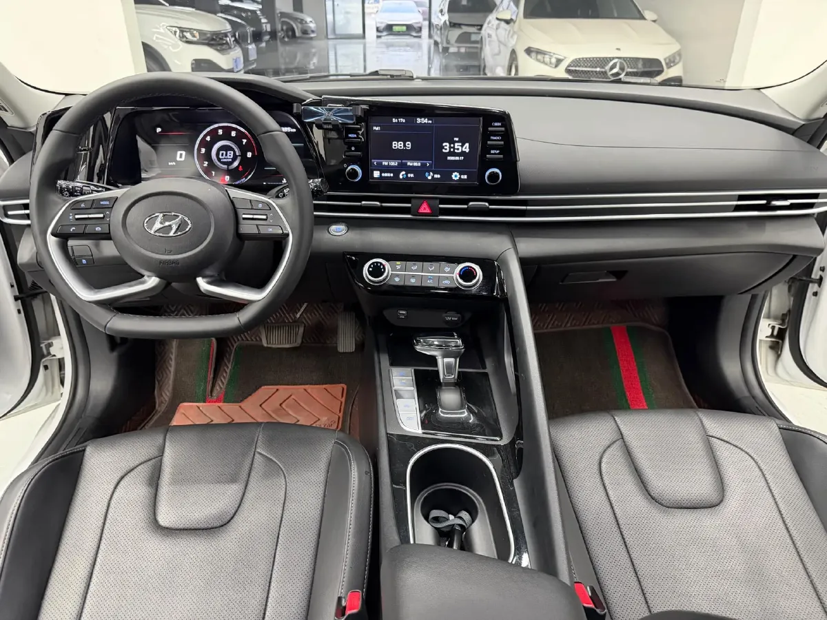 2022 Hyundai Elantra 1.5L 115HP L4 CVT,autocango,china used car exporter,china ev exporter,chinese used car exporter,chinese used ev exporter