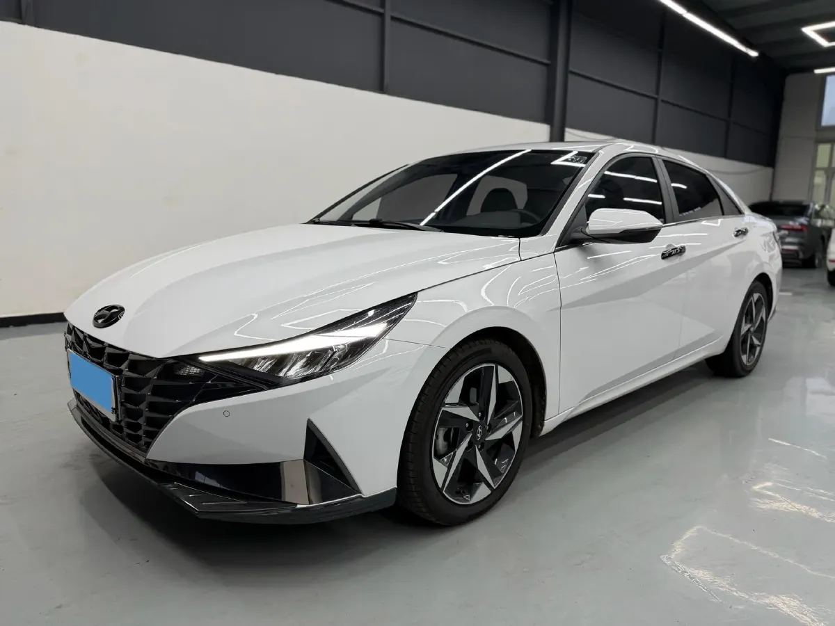2022 Hyundai Elantra 1.5L 115HP L4 CVT,autocango,china used car exporter,china ev exporter,chinese used car exporter,chinese used ev exporter