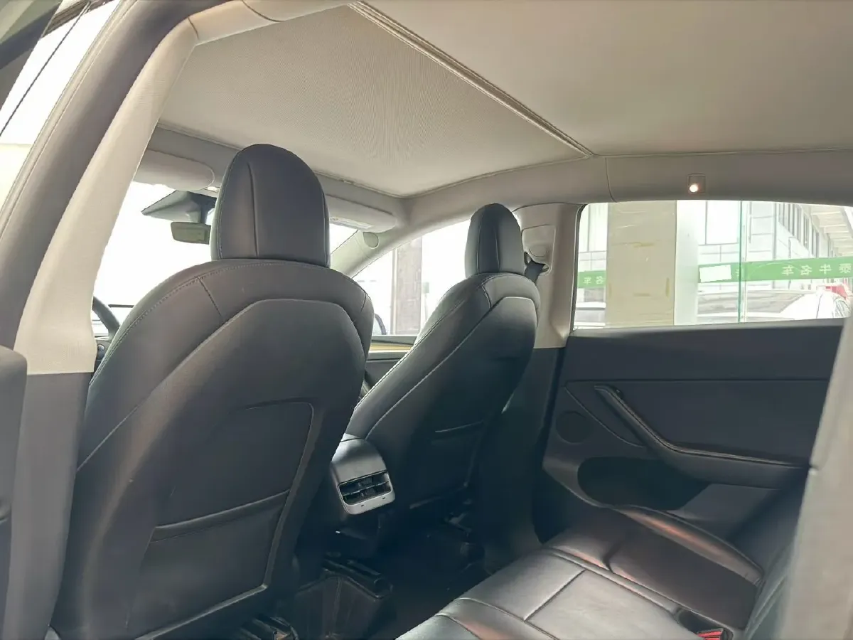 2021 Tesla Model Y BEV 60KWH,autocango,china used car exporter,china ev exporter,chinese used car exporter,chinese used ev exporter