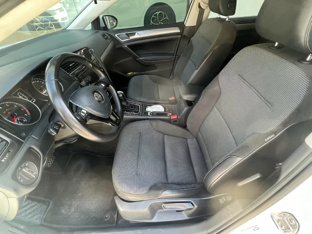 2018 Volkswagen Golf 1.4T 131HP L4 7DCT,autocango,china used car exporter,china ev exporter,chinese used car exporter,chinese used ev exporter