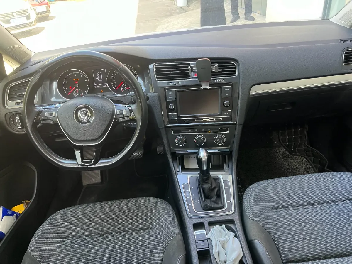 2018 Volkswagen Golf 1.4T 131HP L4 7DCT,autocango,china used car exporter,china ev exporter,chinese used car exporter,chinese used ev exporter