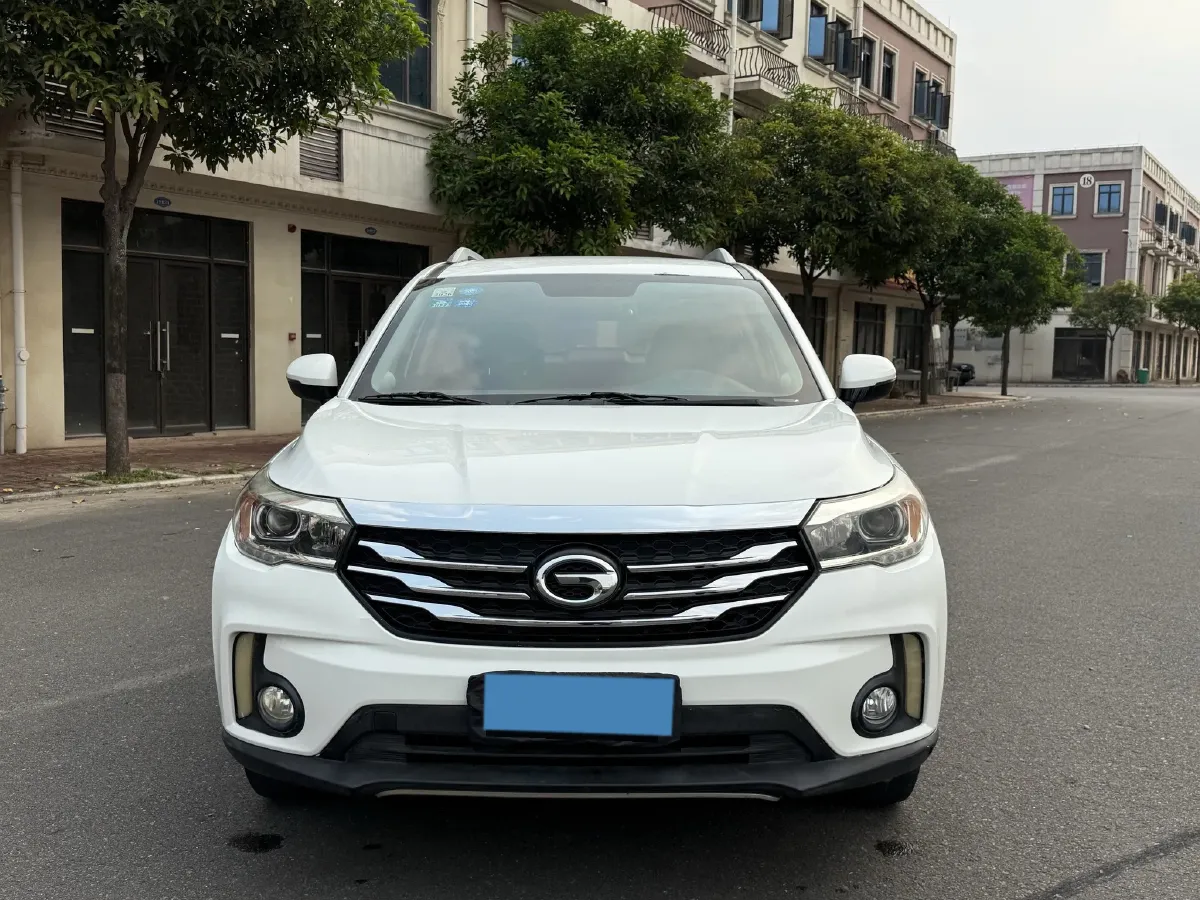 2017 GAC Trumpchi GS4 1.5T 152HP L4 5MT,autocango,china used car exporter,china ev exporter,chinese used car exporter,chinese used ev exporter