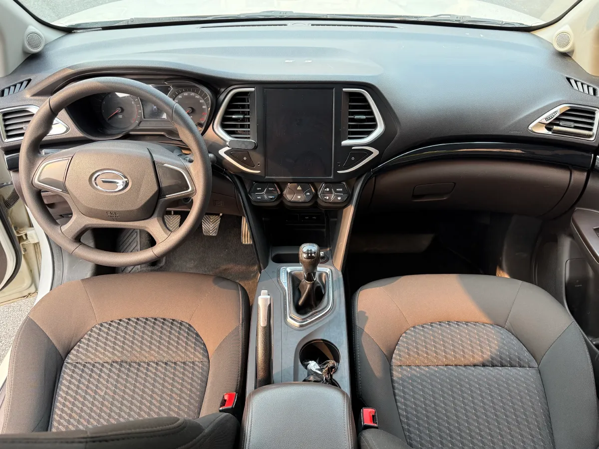 2017 GAC Trumpchi GS4 1.5T 152HP L4 5MT,autocango,china used car exporter,china ev exporter,chinese used car exporter,chinese used ev exporter