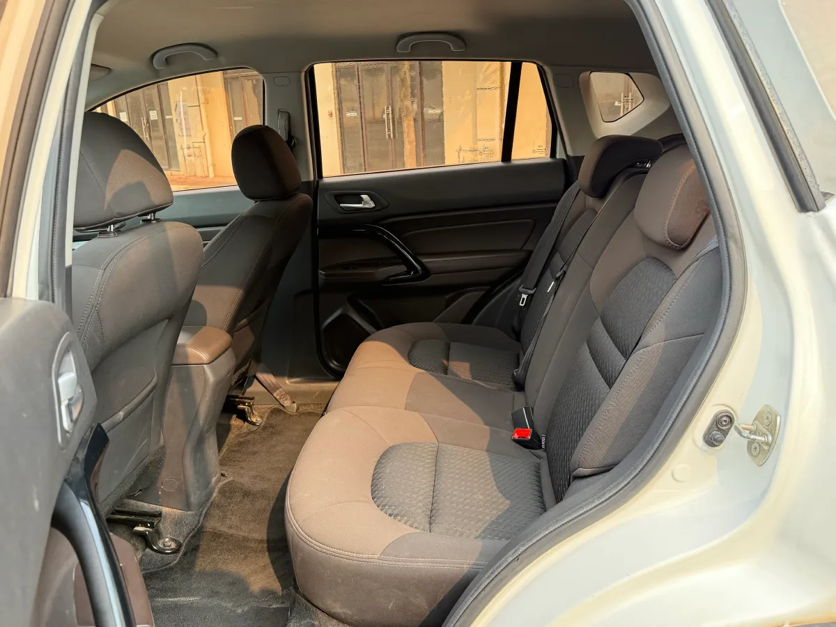 2017 GAC Trumpchi GS4 1.5T 152HP L4 5MT,autocango,china used car exporter,china ev exporter,chinese used car exporter,chinese used ev exporter