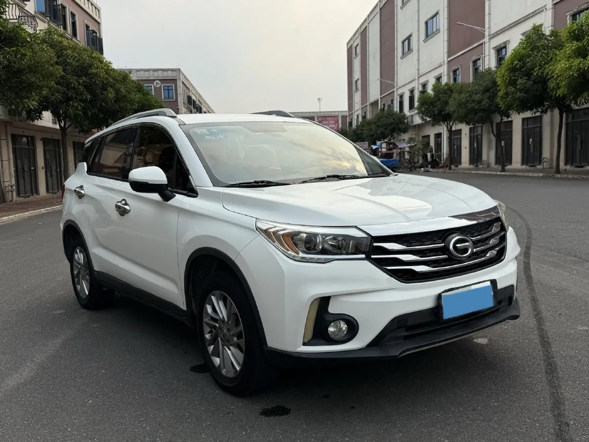 2017 GAC Trumpchi GS4 1.5T 152HP L4 5MT,autocango,china used car exporter,china ev exporter,chinese used car exporter,chinese used ev exporter