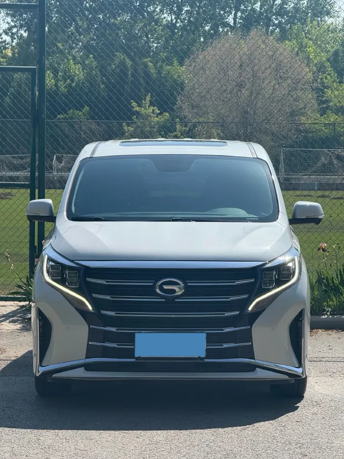 2023 GAC Trumpchi M8 2.0T 252HP L4 8AT,autocango,china used car exporter,china ev exporter,chinese used car exporter,chinese used ev exporter