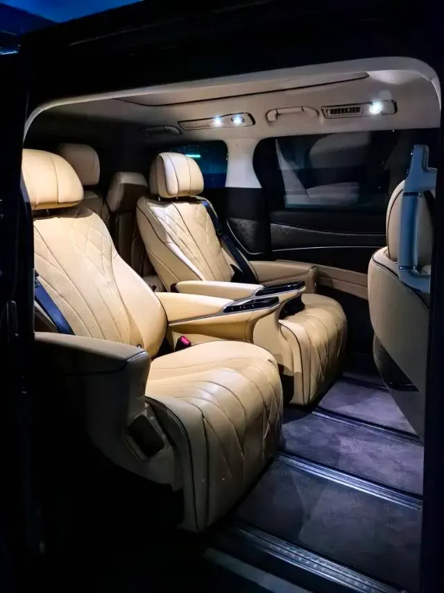 2024 Denza D9 1.5T 139HP L4 E-CVT PHEV 40KWH,autocango,china used car exporter,china ev exporter,chinese used car exporter,chinese used ev exporter
