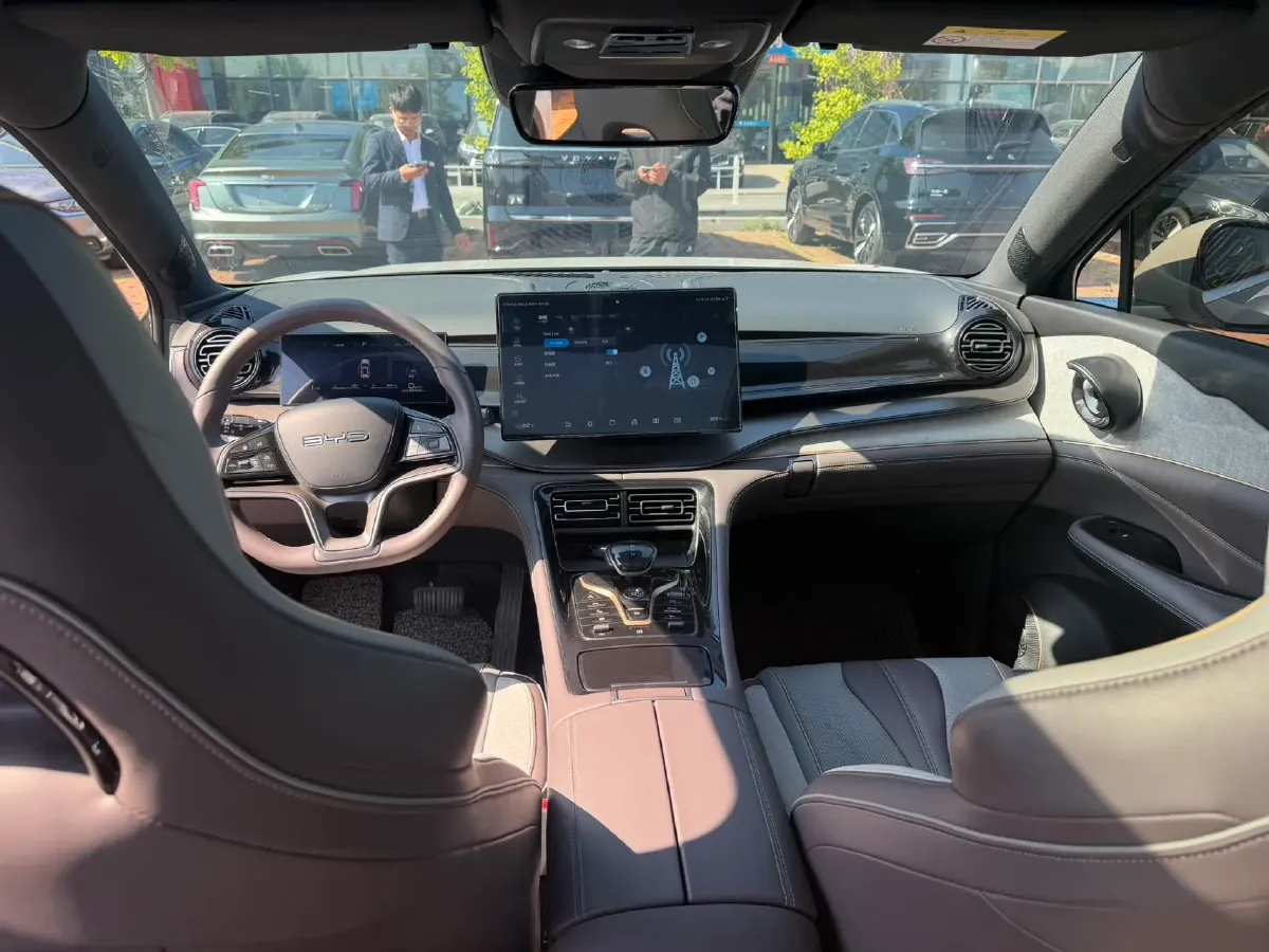 2023 BYD Frigate 07 1.5T 139HP L4 E-CVT PHEV 18.3KWH,autocango,china used car exporter,china ev exporter,chinese used car exporter,chinese used ev exporter