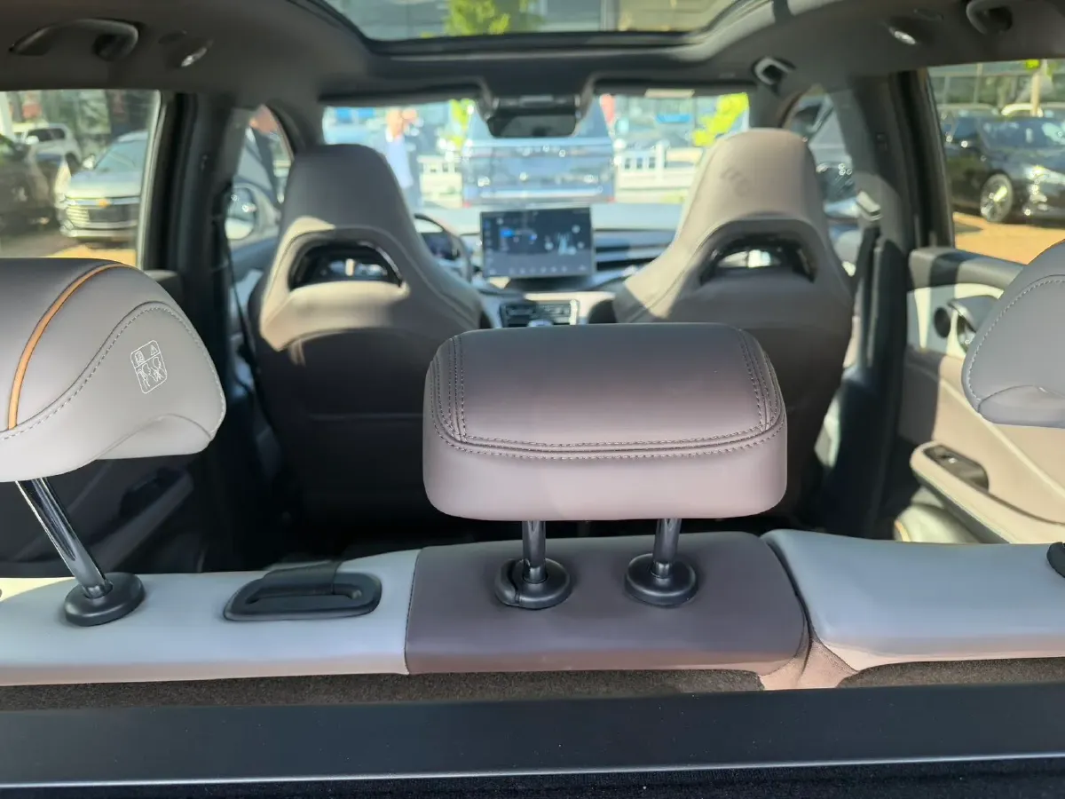 2023 BYD Frigate 07 1.5T 139HP L4 E-CVT PHEV 18.3KWH,autocango,china used car exporter,china ev exporter,chinese used car exporter,chinese used ev exporter