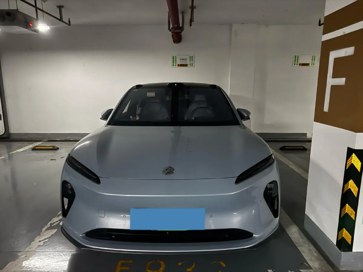 2023 NIO ET5T BEV 75KWH,autocango,china used car exporter,china ev exporter,chinese used car exporter,chinese used ev exporter
