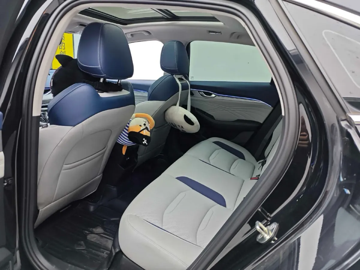 2023 Geely Preface 2.0T 190HP L4 7DCT,autocango,china used car exporter,china ev exporter,chinese used car exporter,chinese used ev exporter