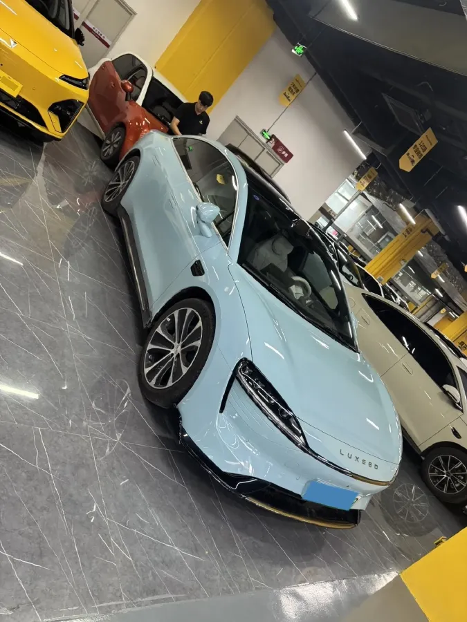 2025 Luxeed S7 BEV 82KWH,autocango,china used car exporter,china ev exporter,chinese used car exporter,chinese used ev exporter