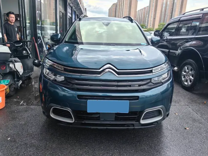 2019 Citroen C5 Aircross 1.6T 167HP L4 6AT,autocango,china used car exporter,china ev exporter,chinese used car exporter,chinese used ev exporter