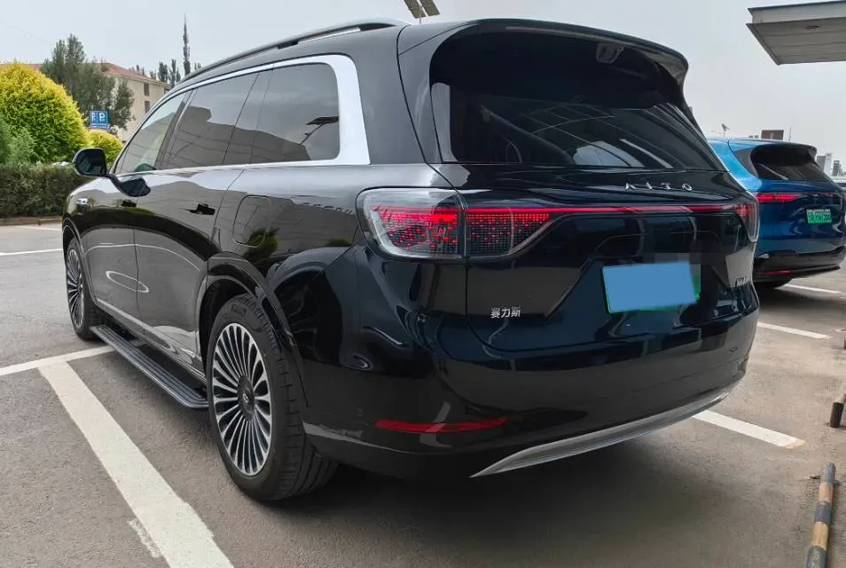 2025 AITO AITO M9 REEV 160HP REEV,autocango,china used car exporter,china ev exporter,chinese used car exporter,chinese used ev exporter
