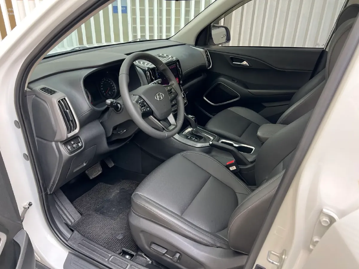 2019 Hyundai ix35 2.0L 160HP L4 6AT,autocango,china used car exporter,china ev exporter,chinese used car exporter,chinese used ev exporter