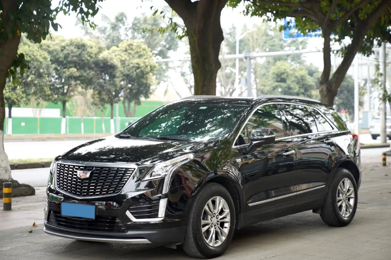 2021 Cadillac XT5 2.0T 237HP L4 9AT,autocango,china used car exporter,china ev exporter,chinese used car exporter,chinese used ev exporter
