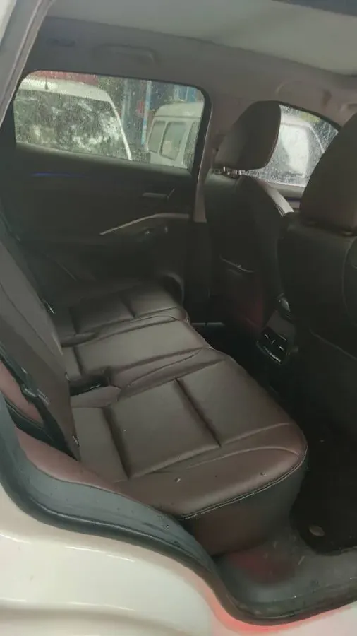 2018 WEY VV6 2.0T 197HP L4 7DCT,autocango,china used car exporter,china ev exporter,chinese used car exporter,chinese used ev exporter