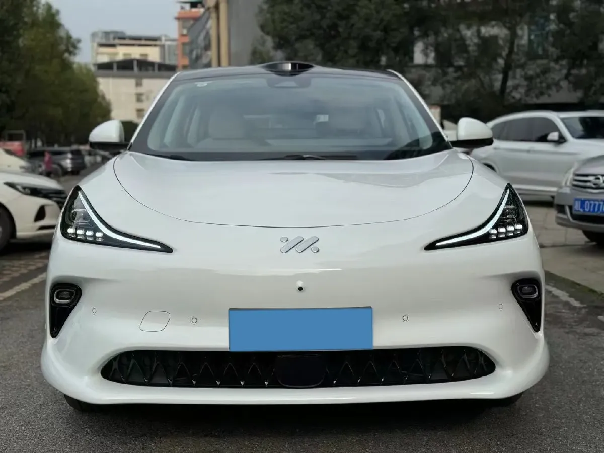 2025 IM LS6 BEV 75KWH,autocango,china used car exporter,china ev exporter,chinese used car exporter,chinese used ev exporter