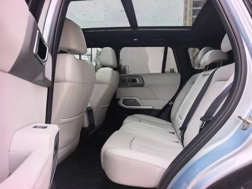 2025 FangChengBao Tai 3 BEV,autocango,china used car exporter,china ev exporter,chinese used car exporter,chinese used ev exporter