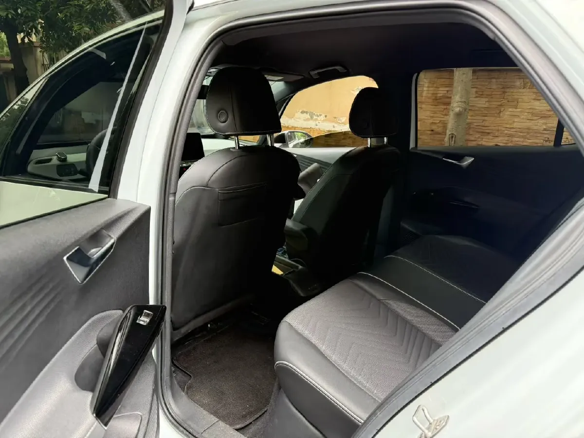2023 Volkswagen Golf 1.4T 150HP L4 7DCT,autocango,china used car exporter,china ev exporter,chinese used car exporter,chinese used ev exporter