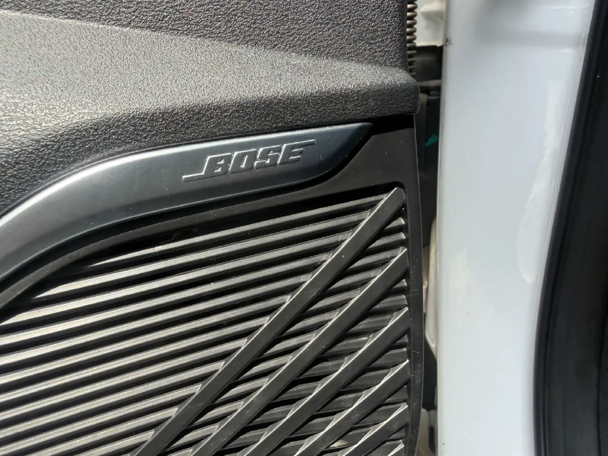 2021 Geely Monjaro 2.0T 218HP L4 7DCT,autocango,china used car exporter,china ev exporter,chinese used car exporter,chinese used ev exporter