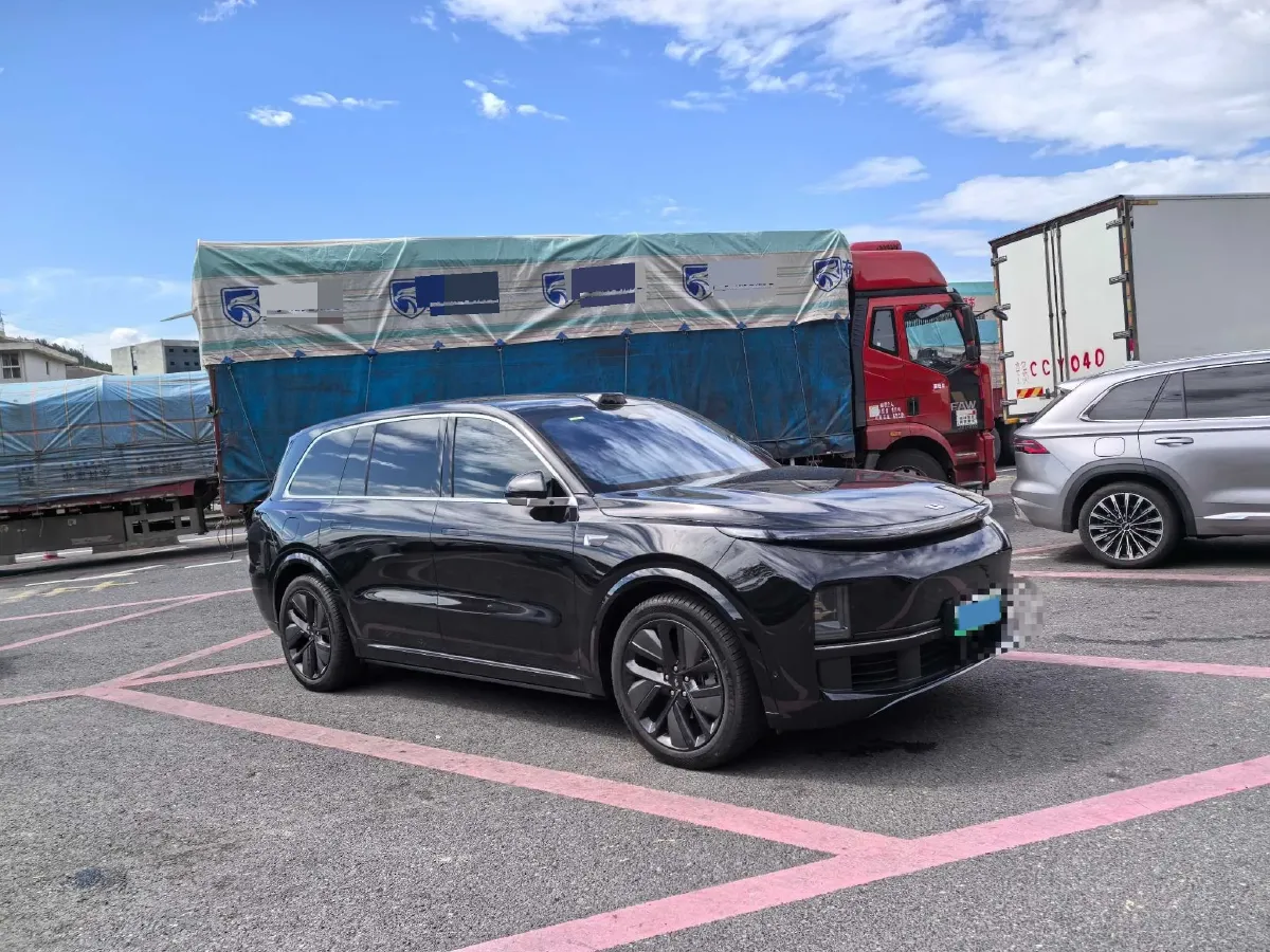 2022 Li L9 Range Extended 154HP REEV 42.6KWH,autocango,china used car exporter,china ev exporter,chinese used car exporter,chinese used ev exporter