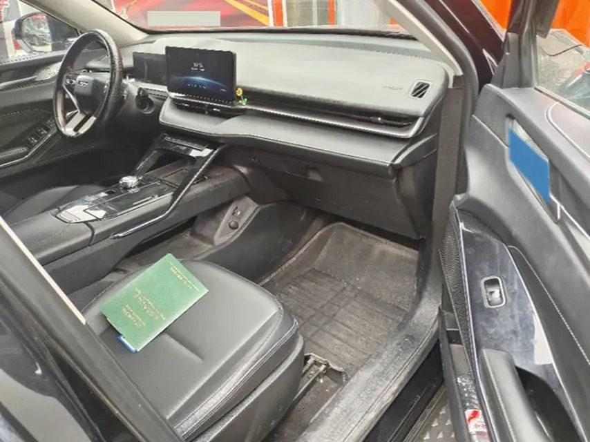 2021 Haval H6 1.5T 169HP L4 7DCT,autocango,china used car exporter,china ev exporter,chinese used car exporter,chinese used ev exporter