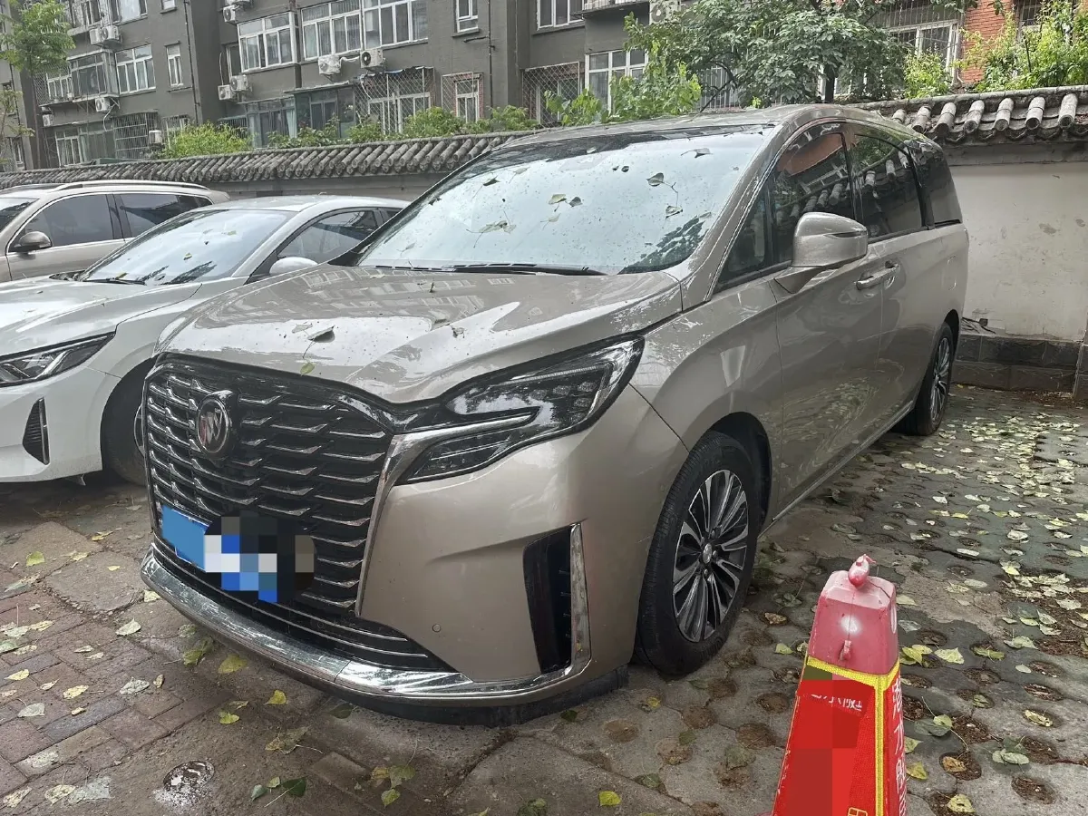 2023 Buick GL8 2.0T 237HP L4 9AT,autocango,china used car exporter,china ev exporter,chinese used car exporter,chinese used ev exporter