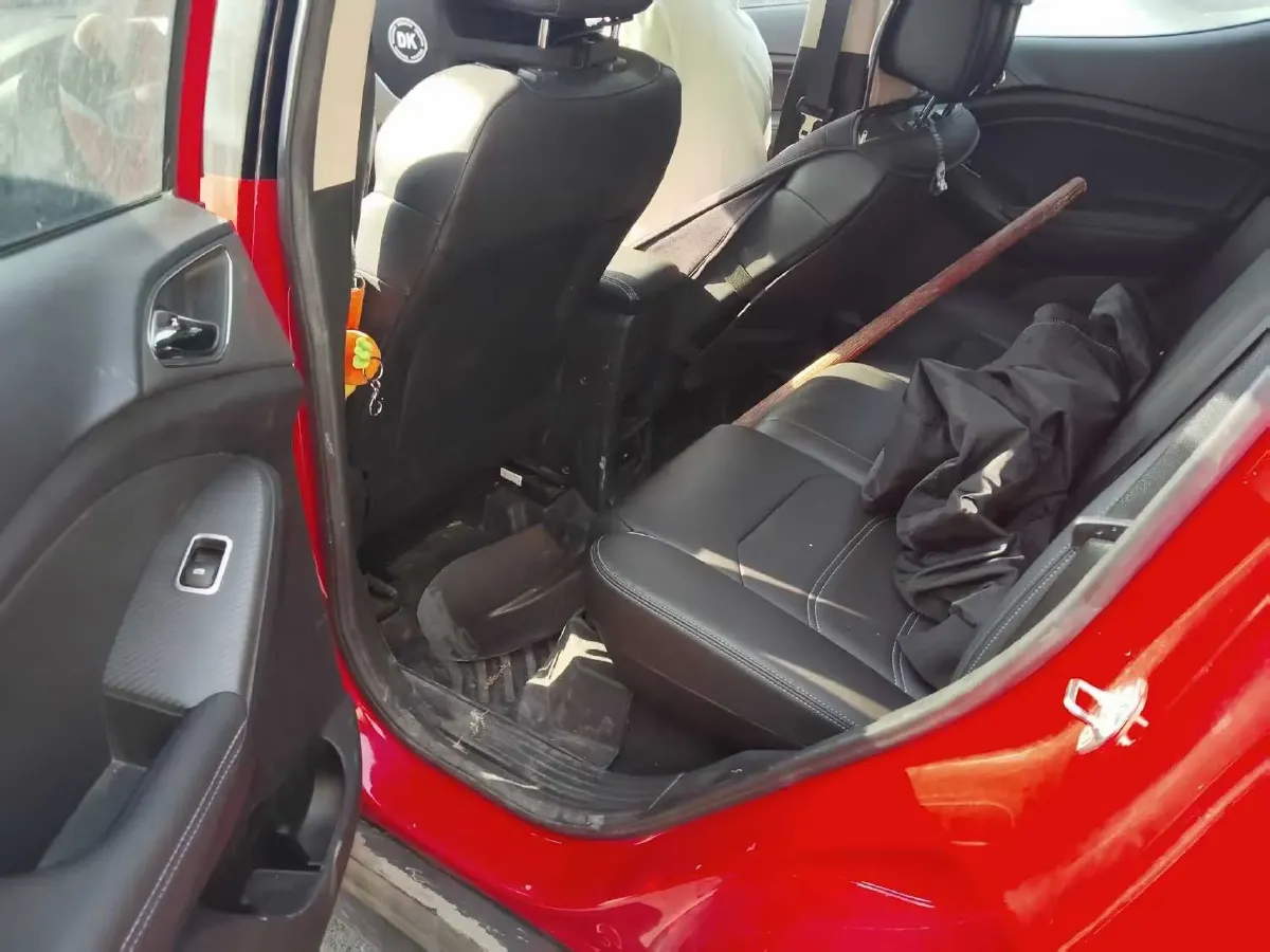 2018 BYD Yuan BEV 43.2KWH,autocango,china used car exporter,china ev exporter,chinese used car exporter,chinese used ev exporter