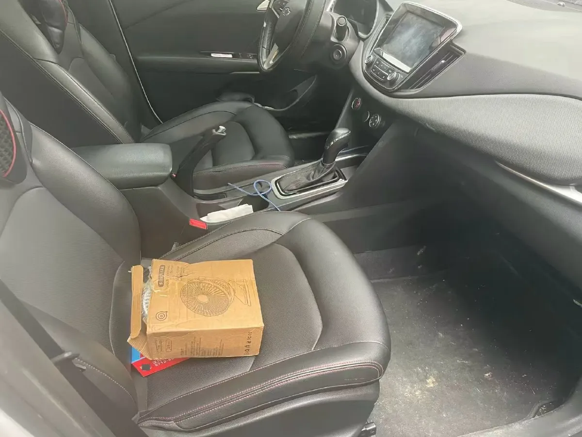 2019 Chevrolet Cavalier 1.0T 120HP L3 6DCT,autocango,china used car exporter,china ev exporter,chinese used car exporter,chinese used ev exporter