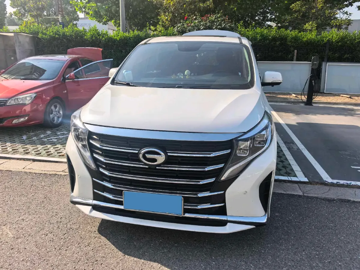 2021 GAC Trumpchi M8 2.0T 252HP L4 8AT,autocango,china used car exporter,china ev exporter,chinese used car exporter,chinese used ev exporter