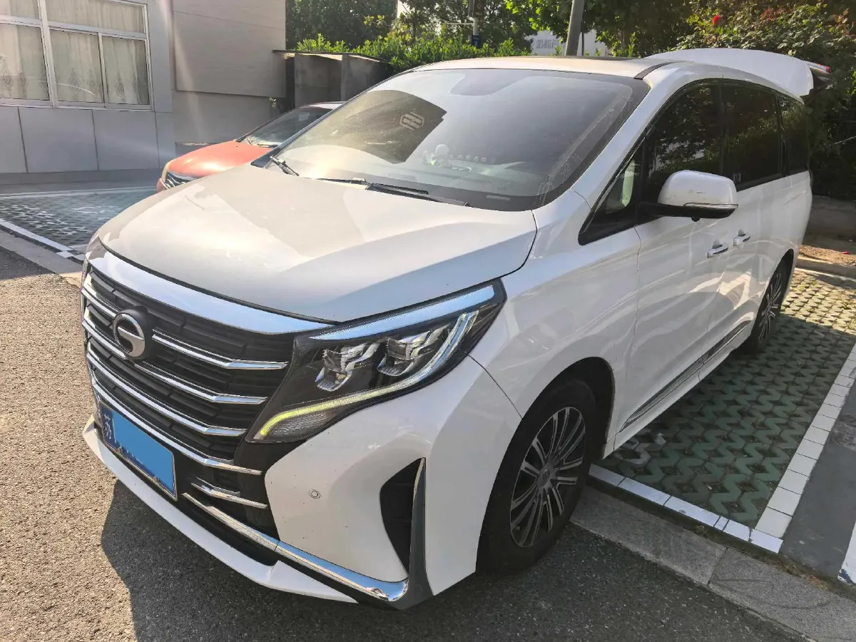 2021 GAC Trumpchi M8 2.0T 252HP L4 8AT,autocango,china used car exporter,china ev exporter,chinese used car exporter,chinese used ev exporter